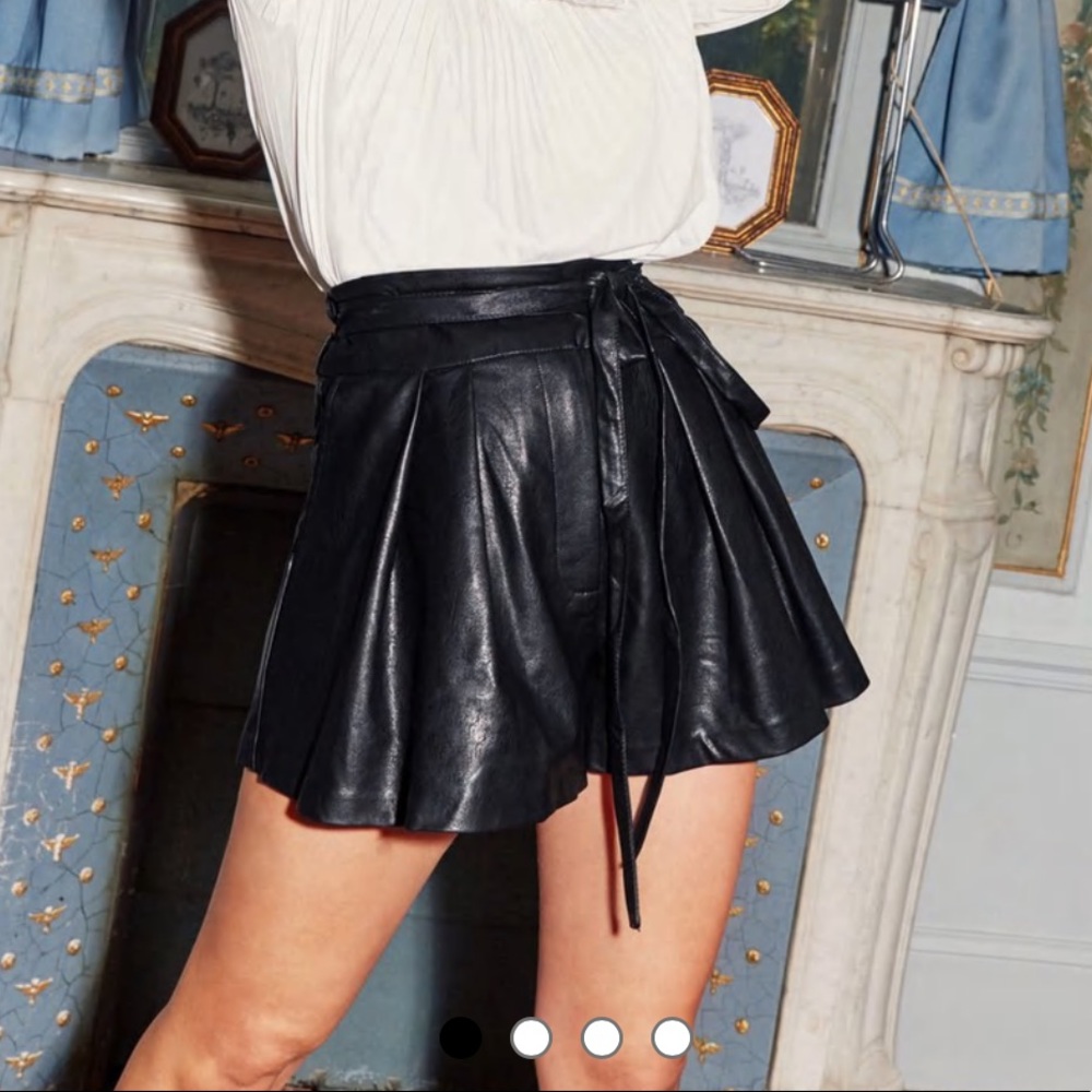 Nasty gal leather shorts (no belt) new with tags size M
